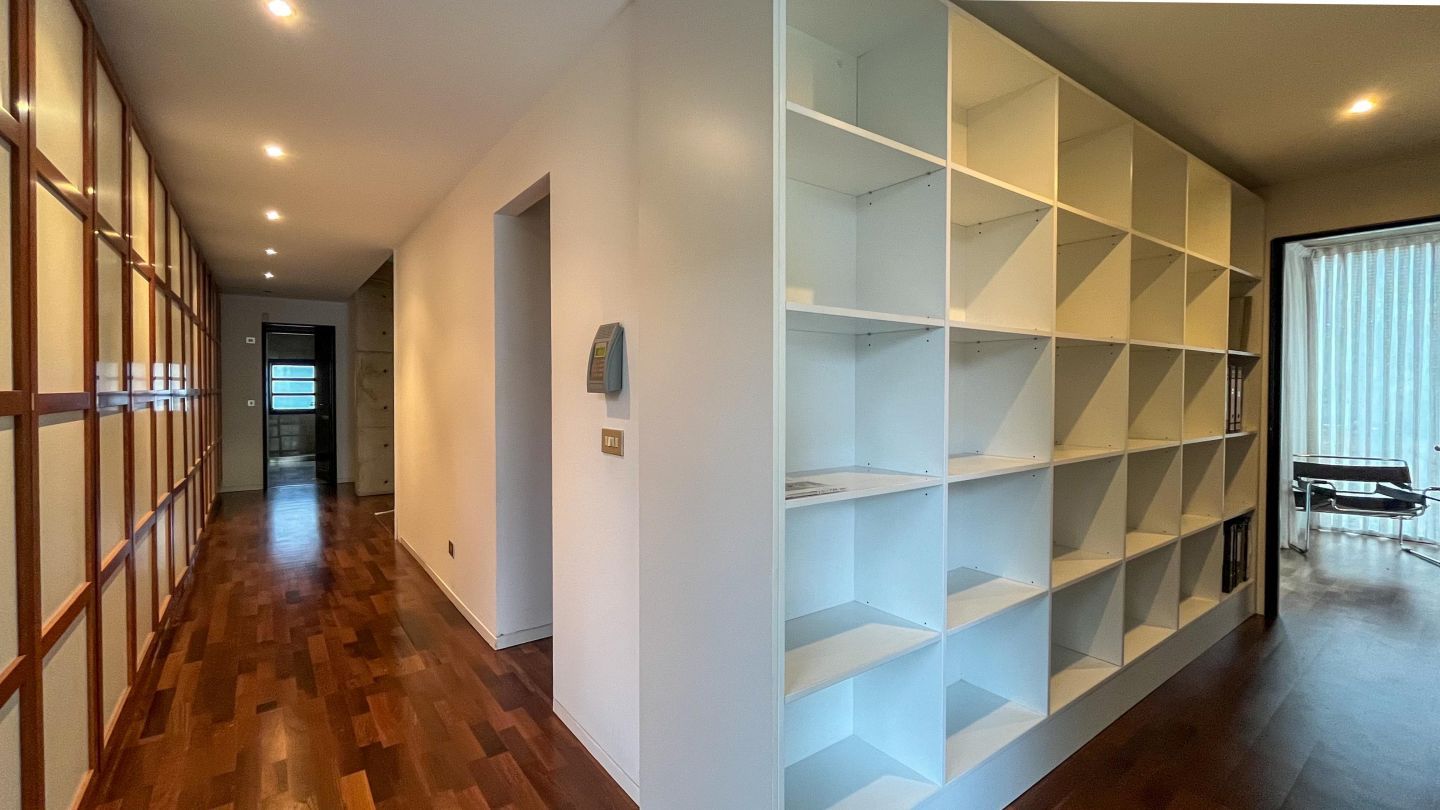 Casa o xalet en venda a Sarburua Kalea, Mendizorrotza - Armentia