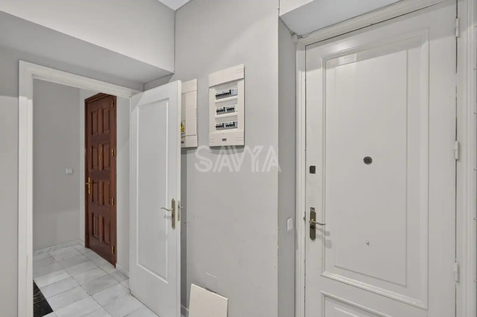 Piso en venta en Barcelona con Calefacción y Trastero