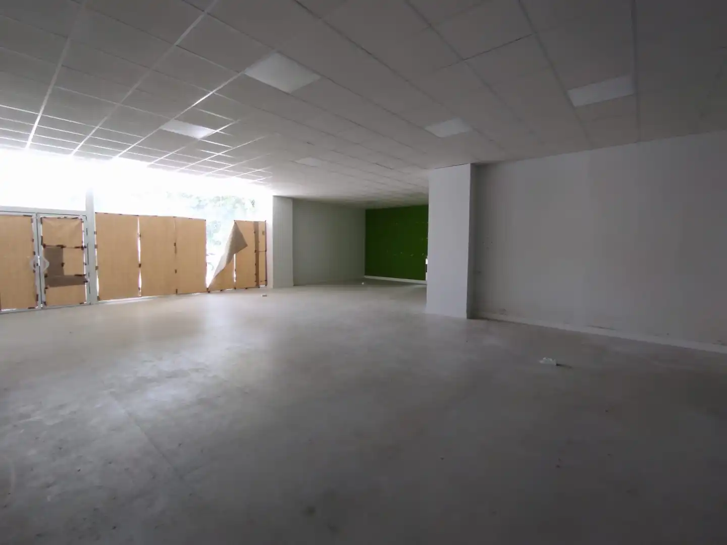 Local comercial en alquiler en Avenida Miguel de Cervantes 2B, imagen 15