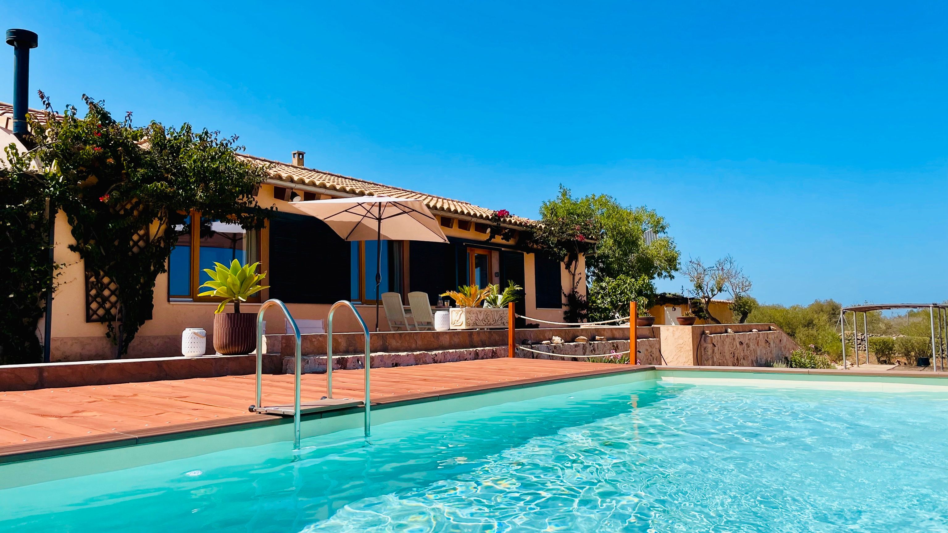 Piscina de Finca rústica de lloguer en Santa Margalida amb Piscina i Moblat