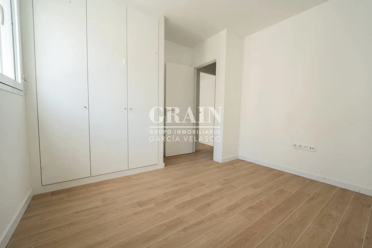 Dormitori de Apartament en venda en Albacete amb Calefacció, Traster i Piscina