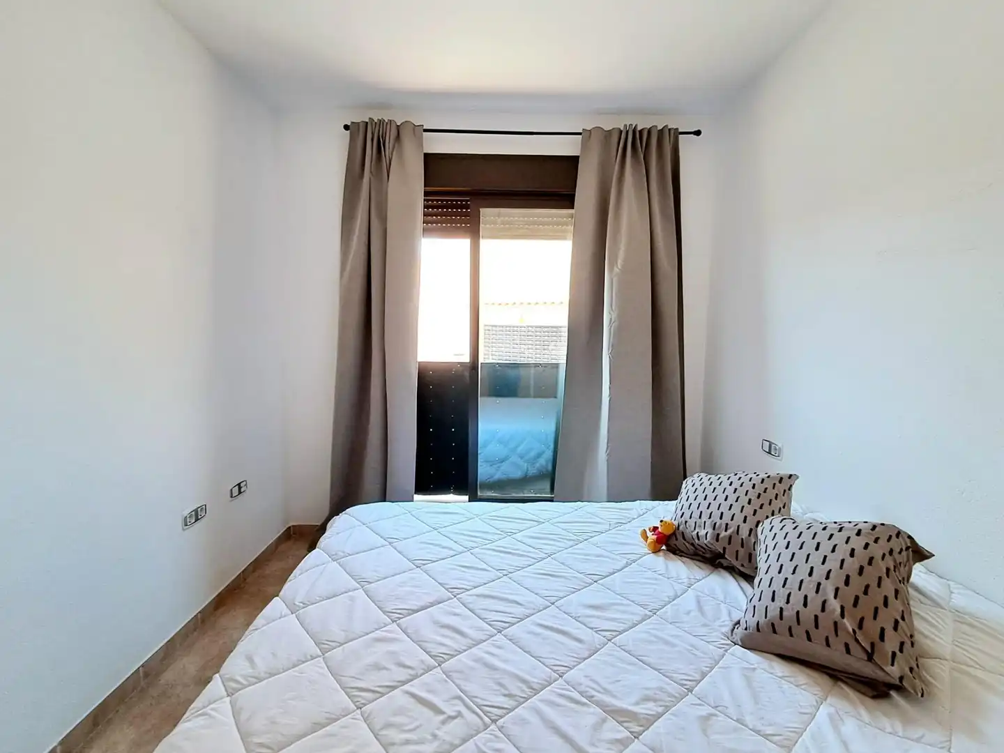 Dormitori de Apartament en venda en Águilas amb Jardí privat i Piscina comunitària