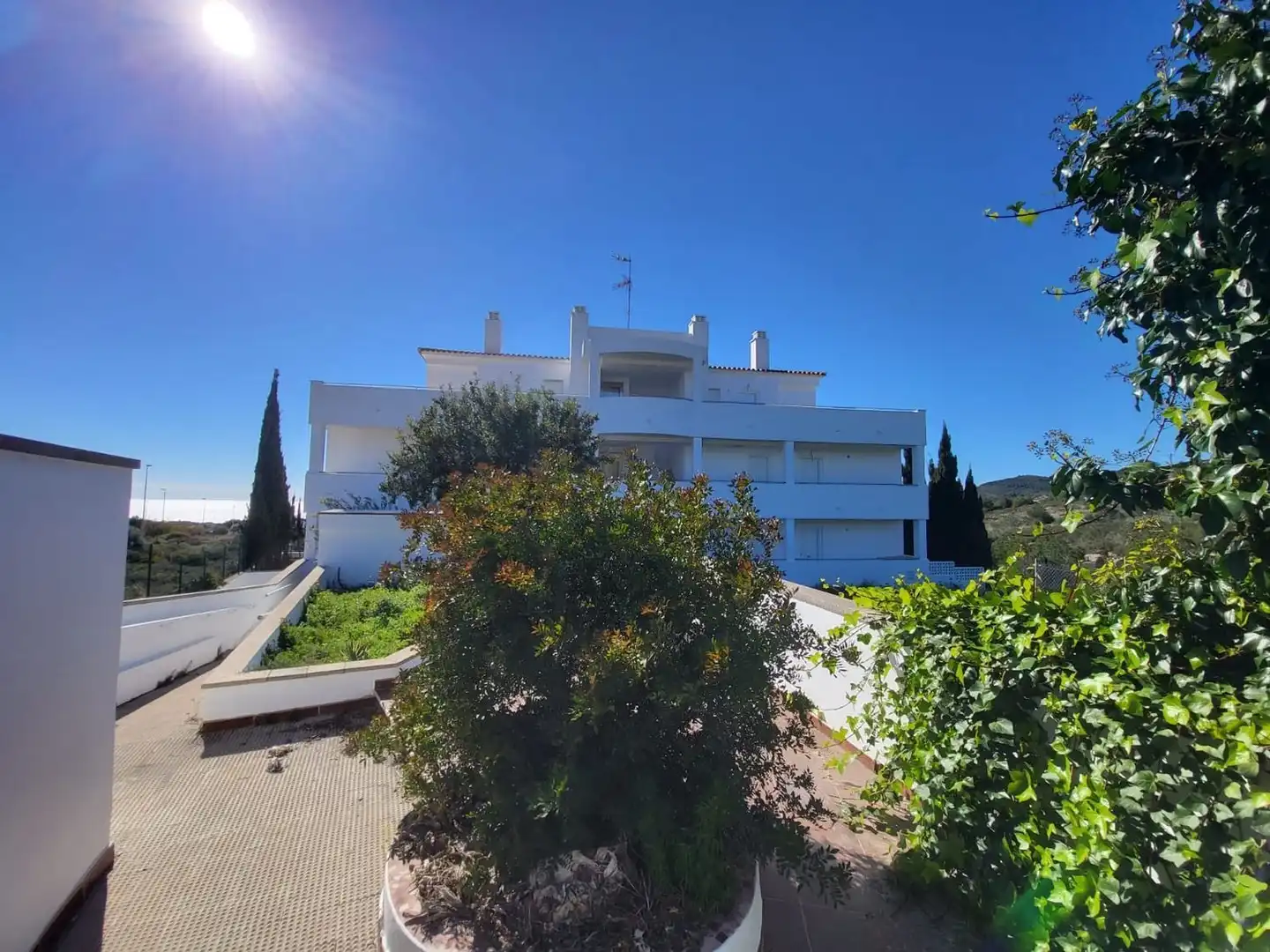 Vista exterior de Edifici en venda en Castellón de la Plana / Castelló de la Plana