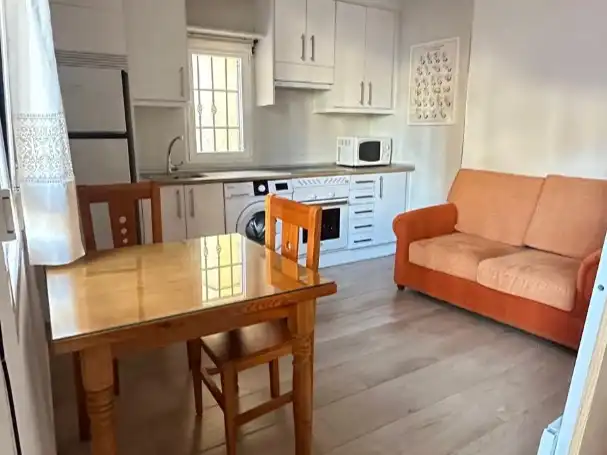 Kitchen of Houses for rent in Plasencia  with Air Conditioner, Terrace and Furnished