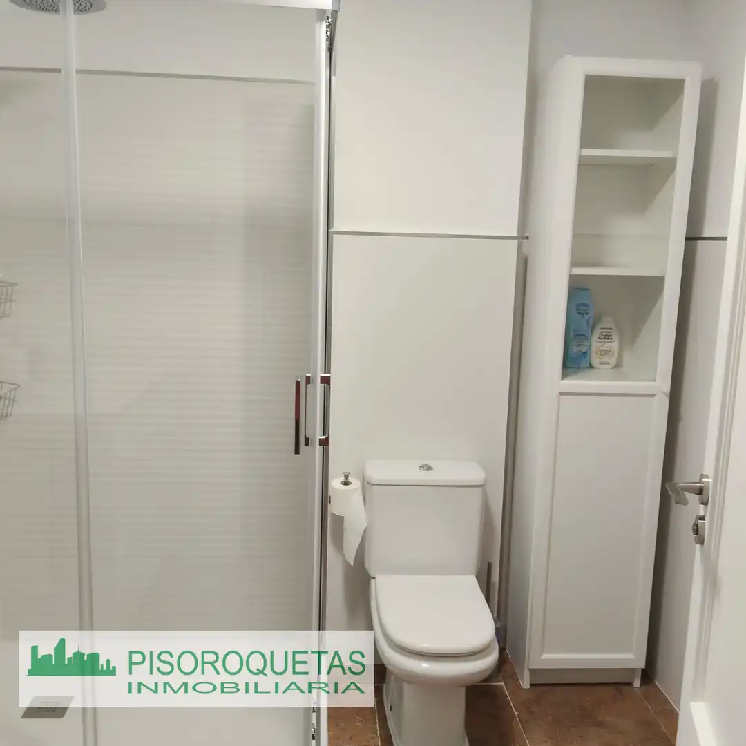 Bathroom of Flat for rent in Roquetas de Mar  with Air Conditioner, Heating and Terrace