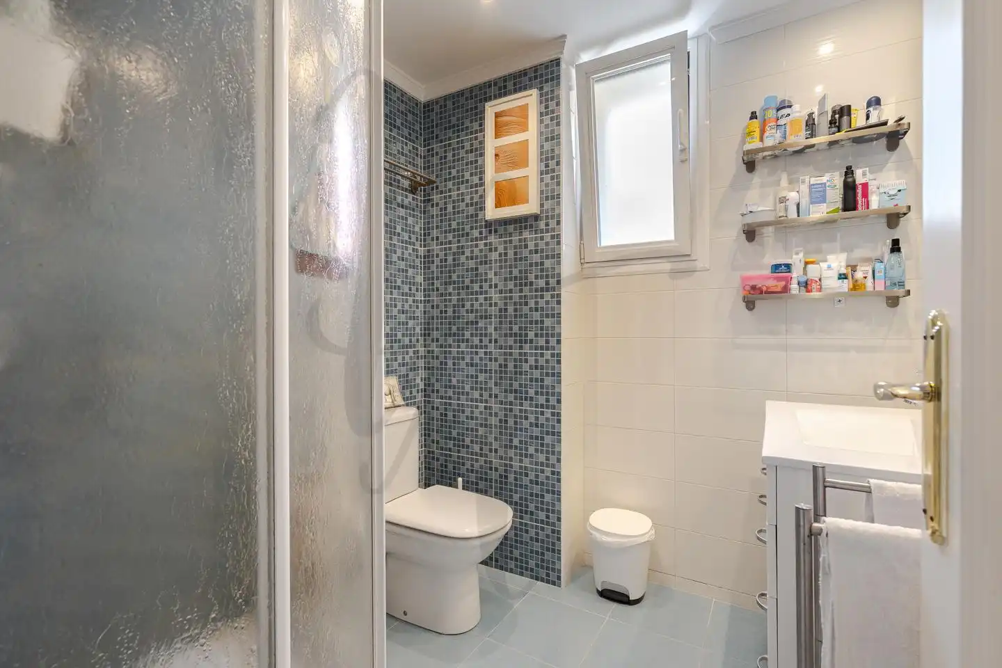 Flat for sale in Carril Del Conde, Canillas