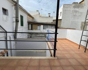 Vista exterior de Casa o xalet de lloguer en Sa Pobla amb Terrassa