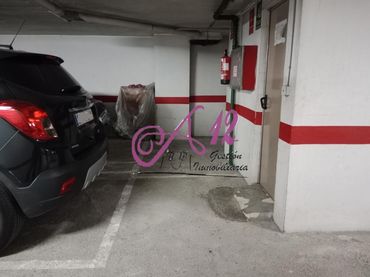 Aparcament de lloguer a Músico Fayos 9