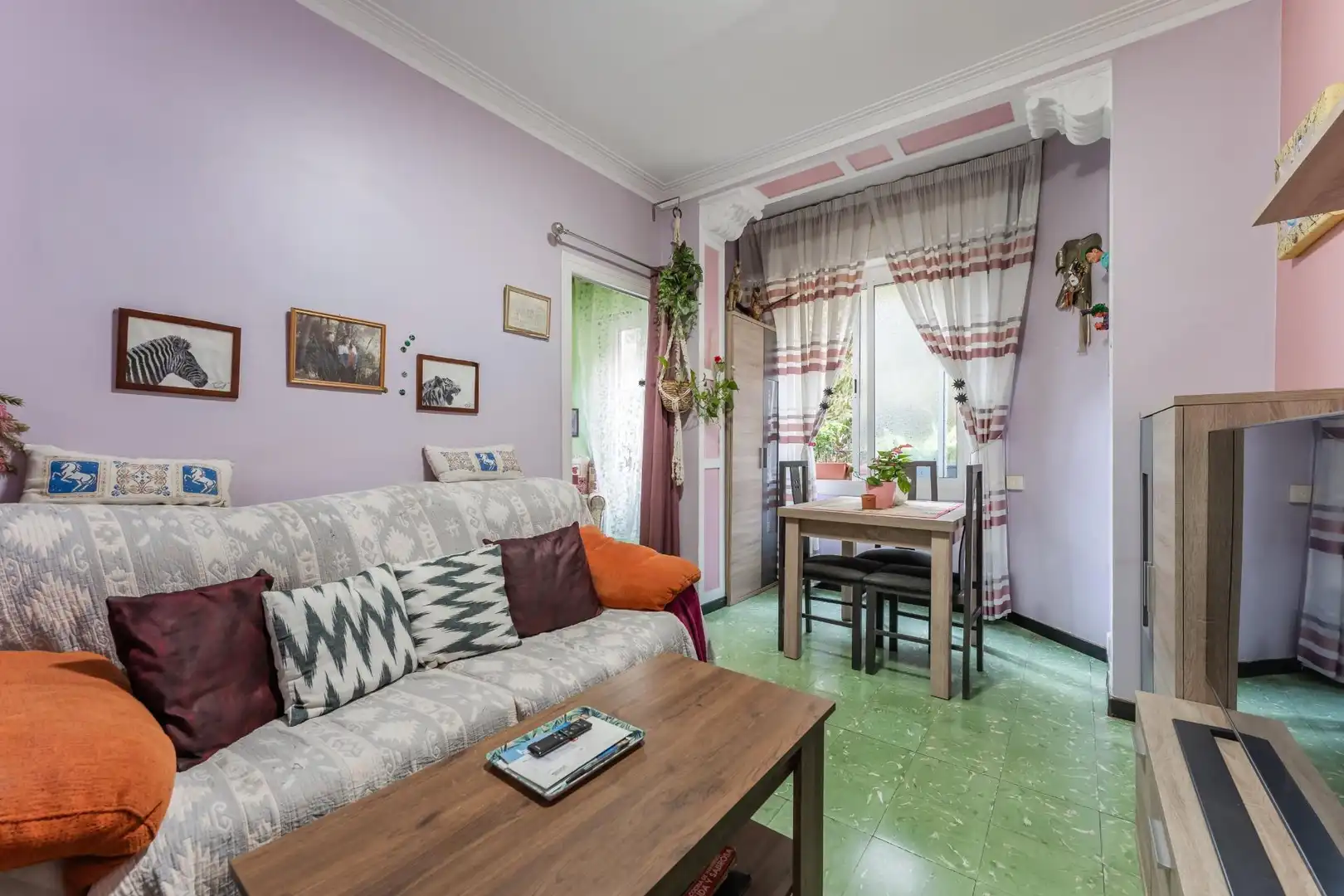 Wohnzimmer von Wohnung zum Verkauf in Barcelona mit Klimaanlage