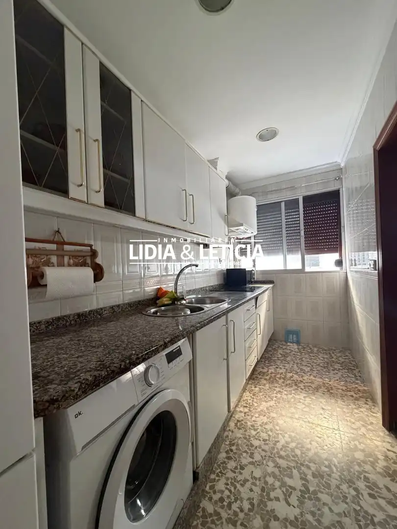Cocina de Piso en venta en Alcalá de Guadaira