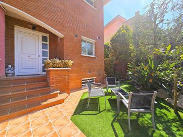 Terraced house with pool for sale in Les Salines - Pla de Sant Pere