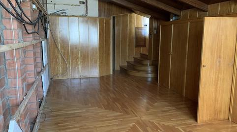 Foto 3 de Casa adosada en venta en Notari Miquel Marc, Olot, Girona