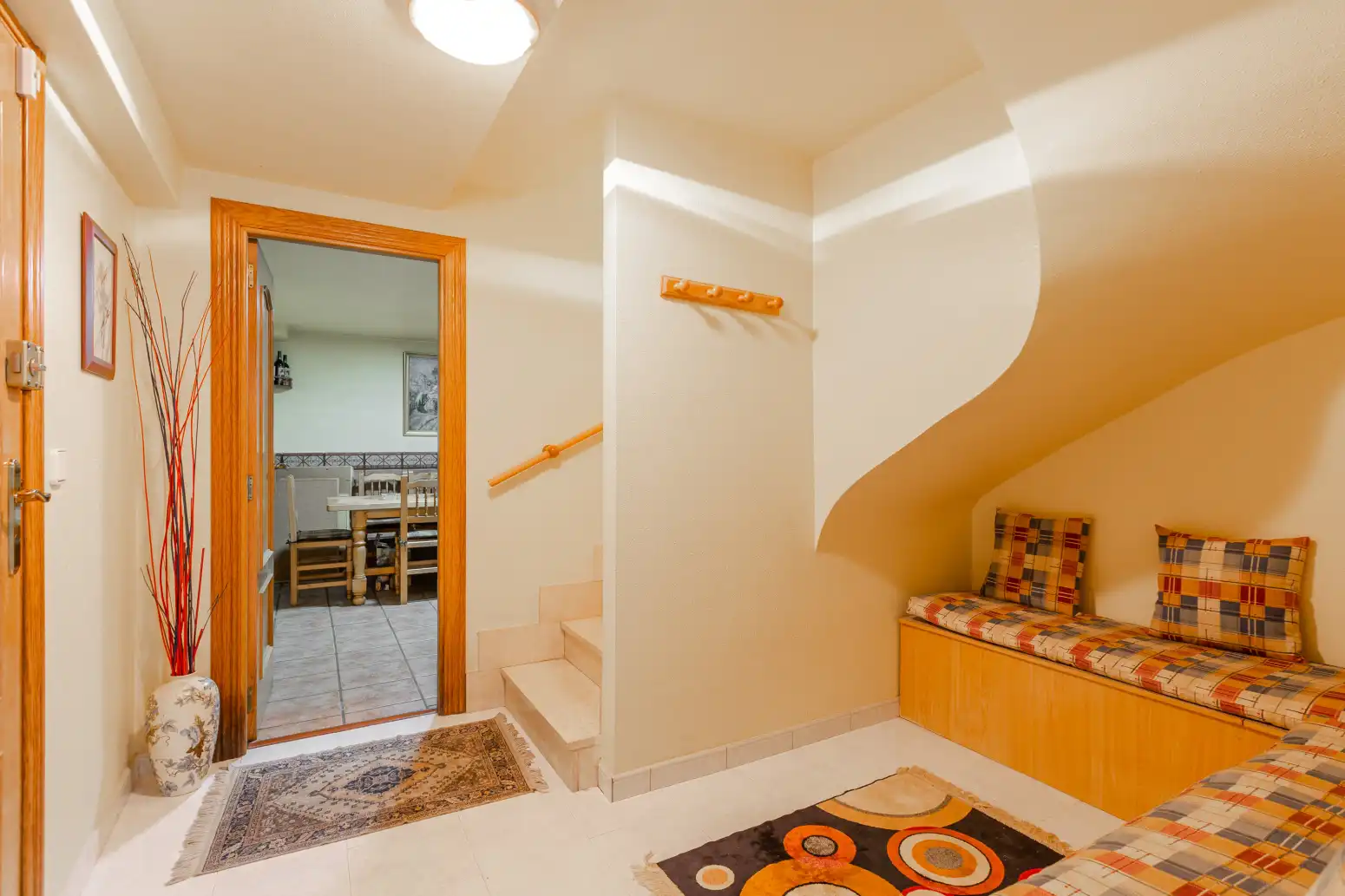 Casa adosada en venta en Barañáin / Barañain con Calefacción, Jardín privado y Parquet