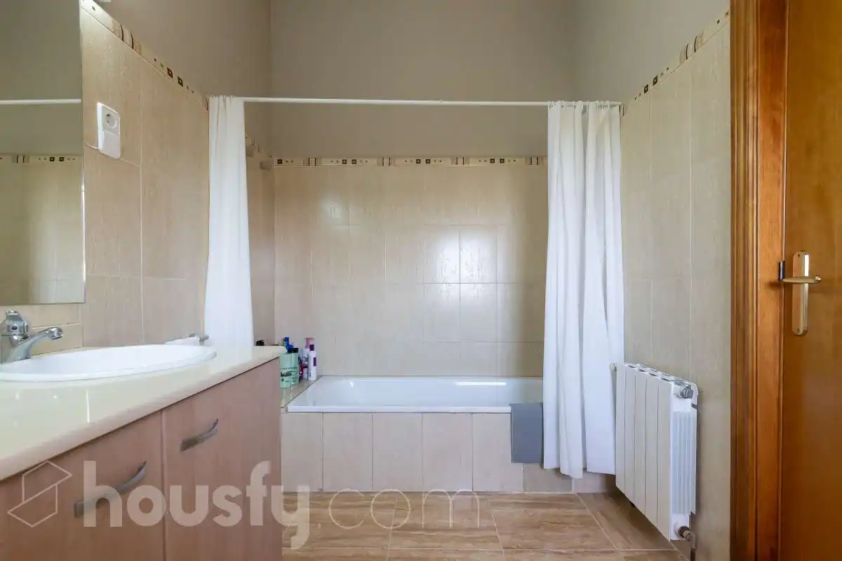 Casa amb terrassa en venda a Calle Girona ., imagen 32