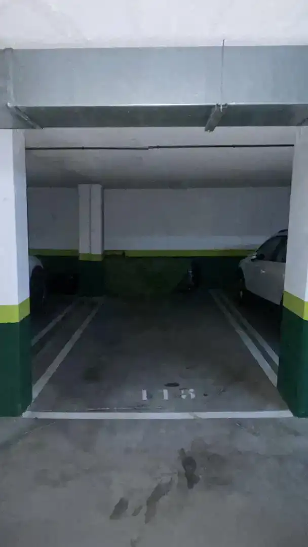 Parking of Garage for rent in Las Rozas de Madrid