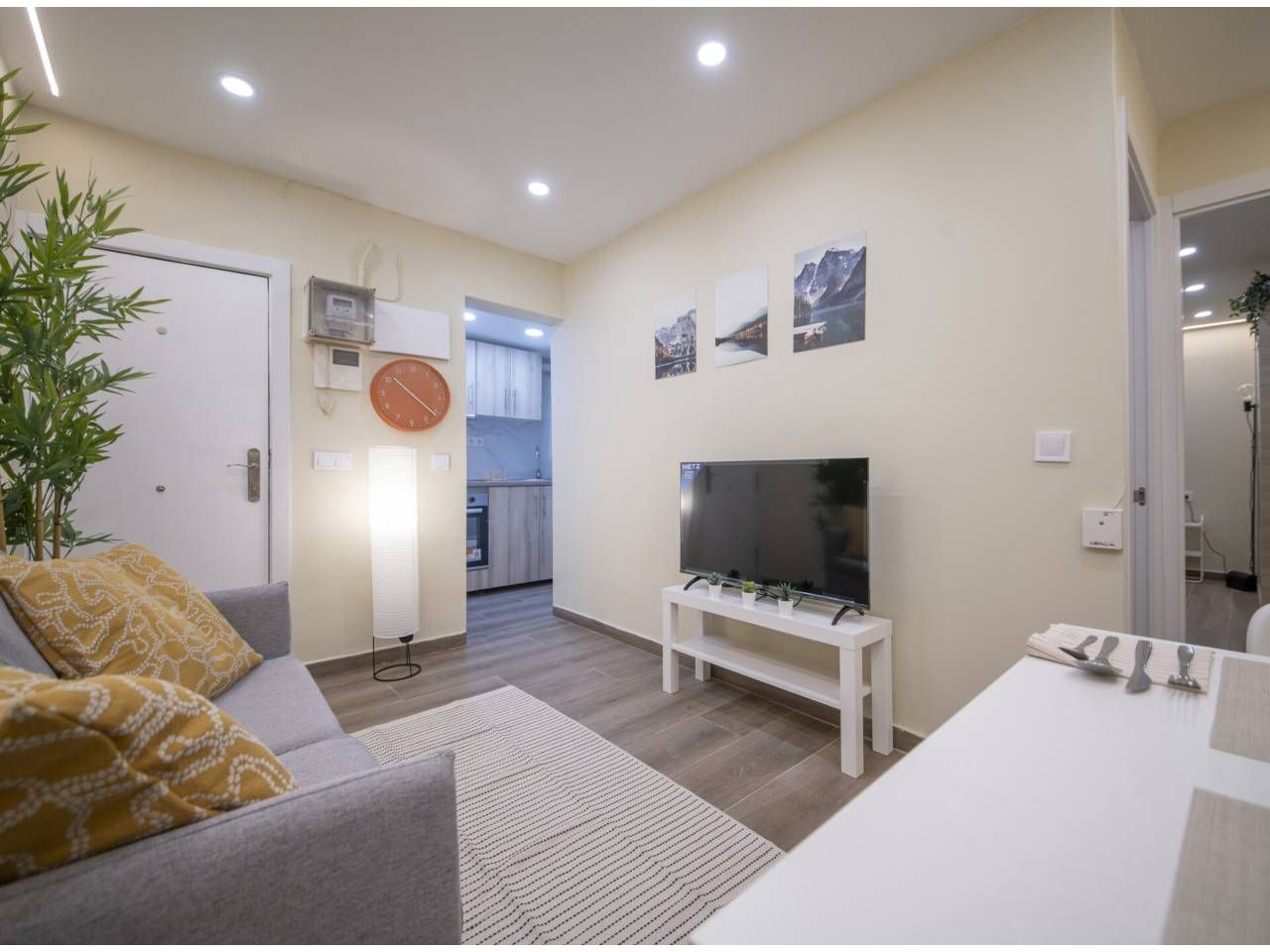 Living room of Flat for sale in  Barcelona Capital  with Air Conditioner, Furnished and Alarm