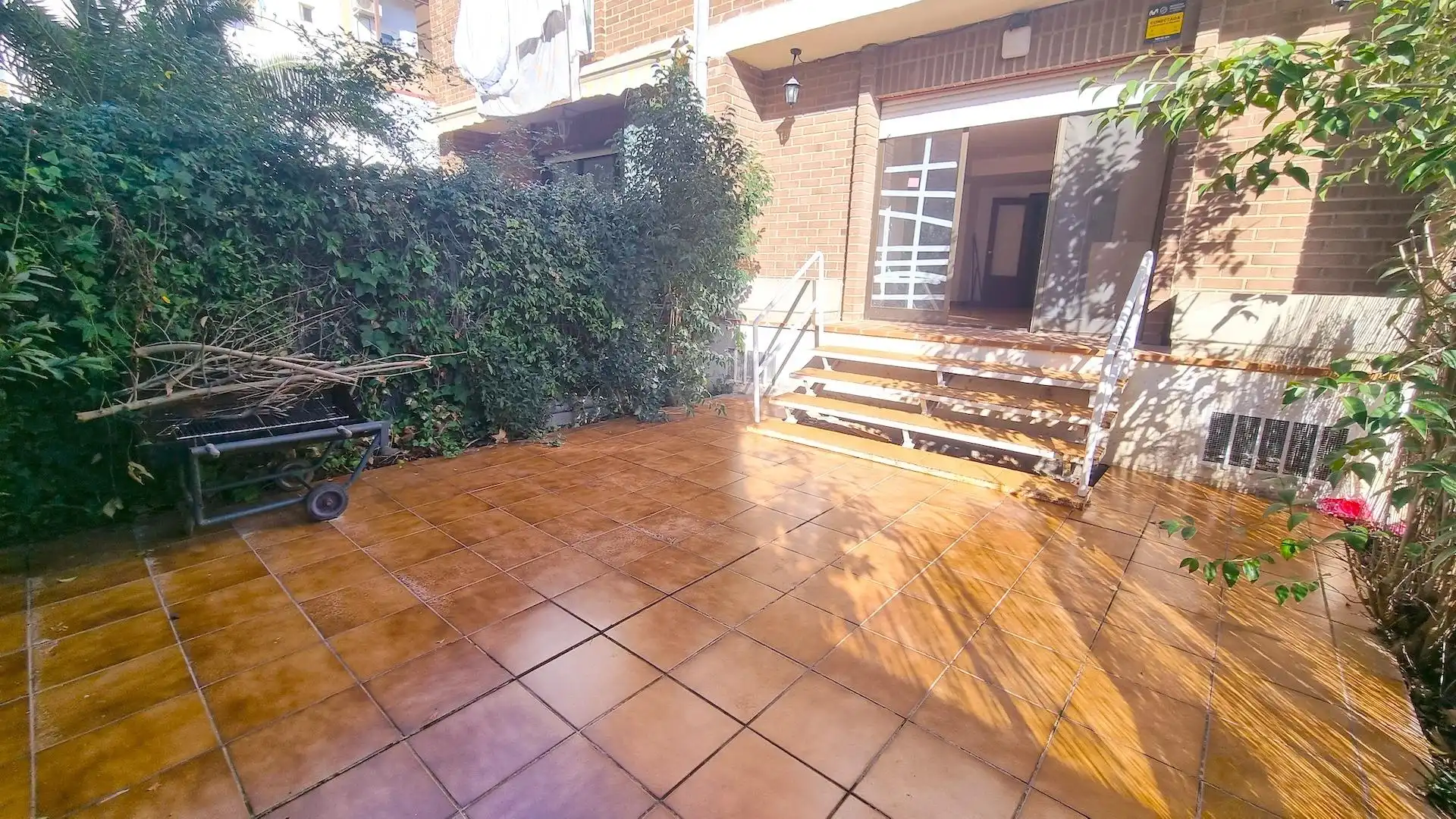Terrasse von Einfamilien-Reihenhaus zum Verkauf in Villanueva de Gállego mit Terrasse