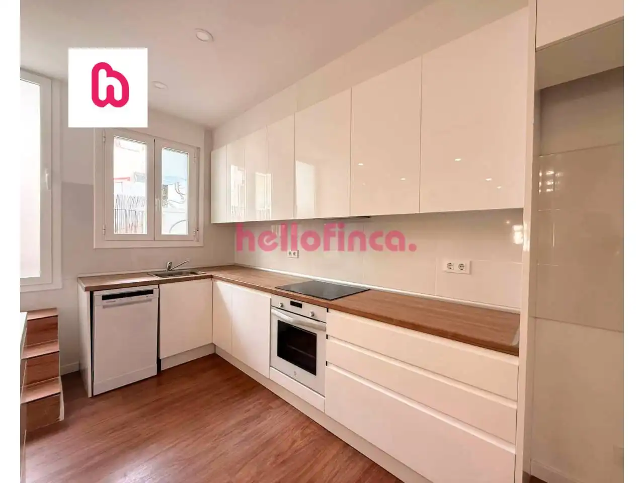 Kitchen of Flat for sale in El Vendrell  with Air Conditioner, Heating and Parquet flooring
