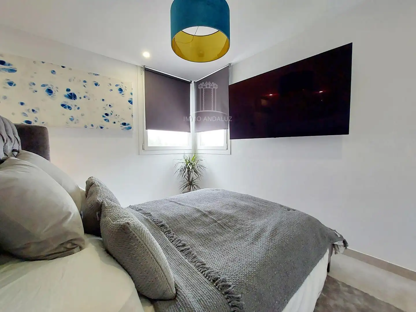 Schlafzimmer von Haus zum Verkauf in Chiclana de la Frontera mit Klimaanlage, Heizung und Schwimmbad