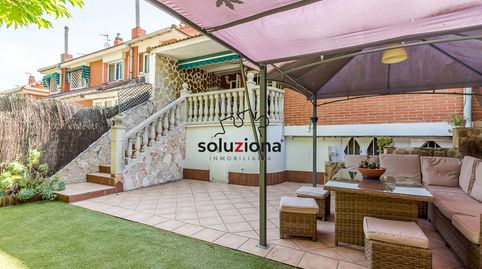 Foto 2 de Casa adosada en venta en Calle de Groenlandia, Perales del Río, Getafe