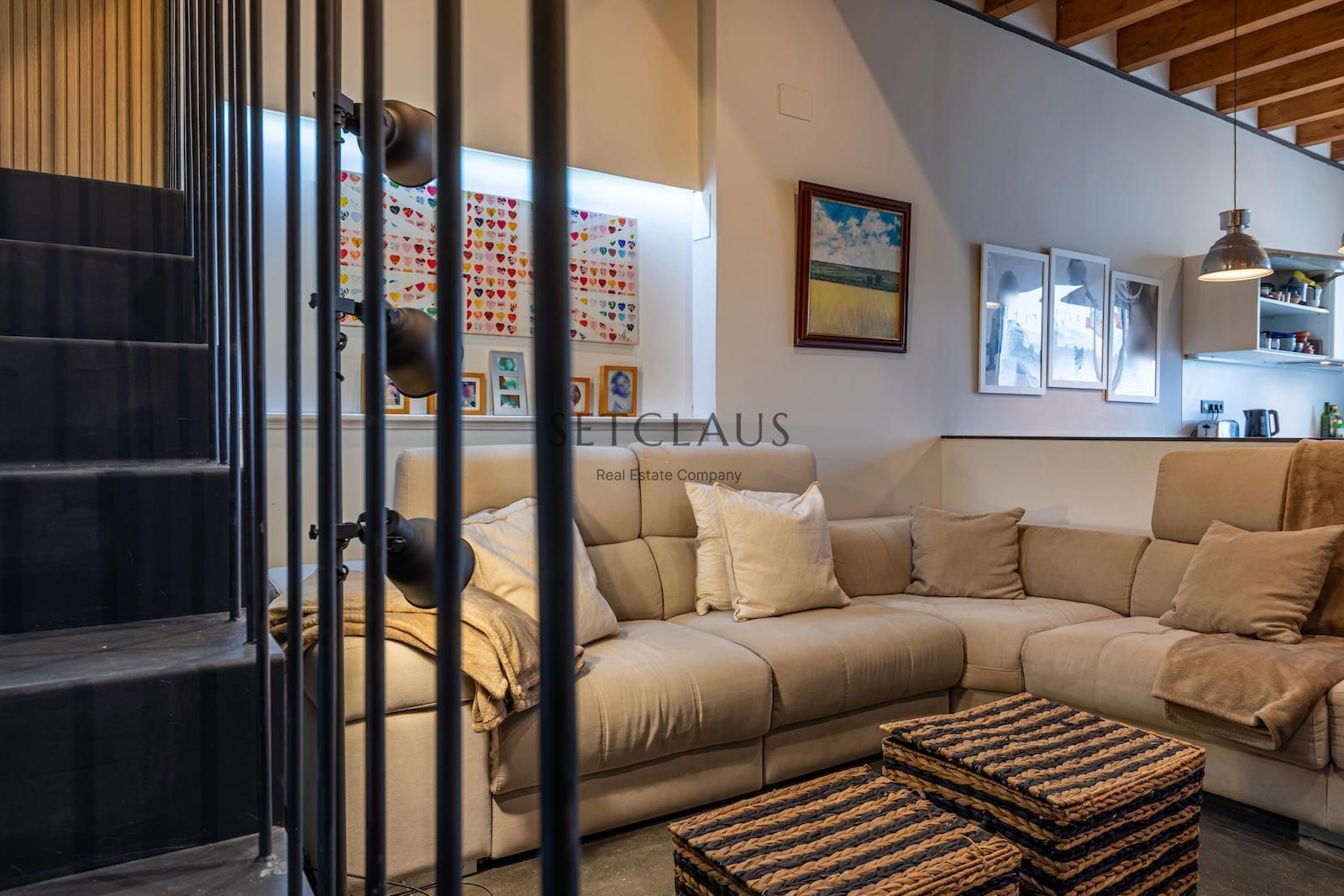 Sala d'estar de Casa o xalet en venda en Badalona amb Aire condicionat, Calefacció i Parquet