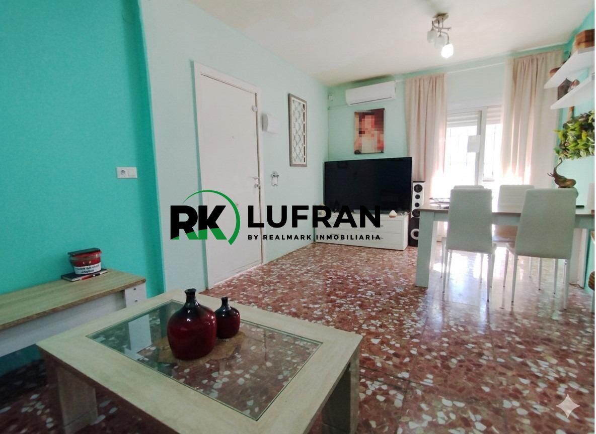 Sala d'estar de Pis en venda en Alicante / Alacant