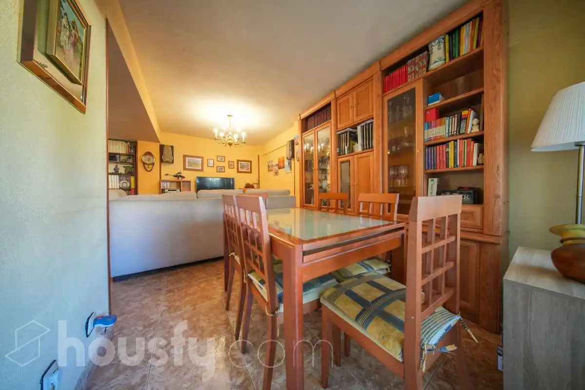 Flat with lift for sale in Calle San Robustiano ., imagen 3