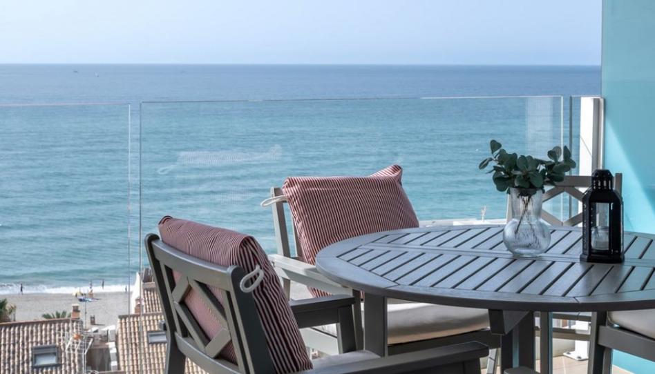 Foto 1 de Pis en venda a Las Gaviotas  - Carvajal, Málaga