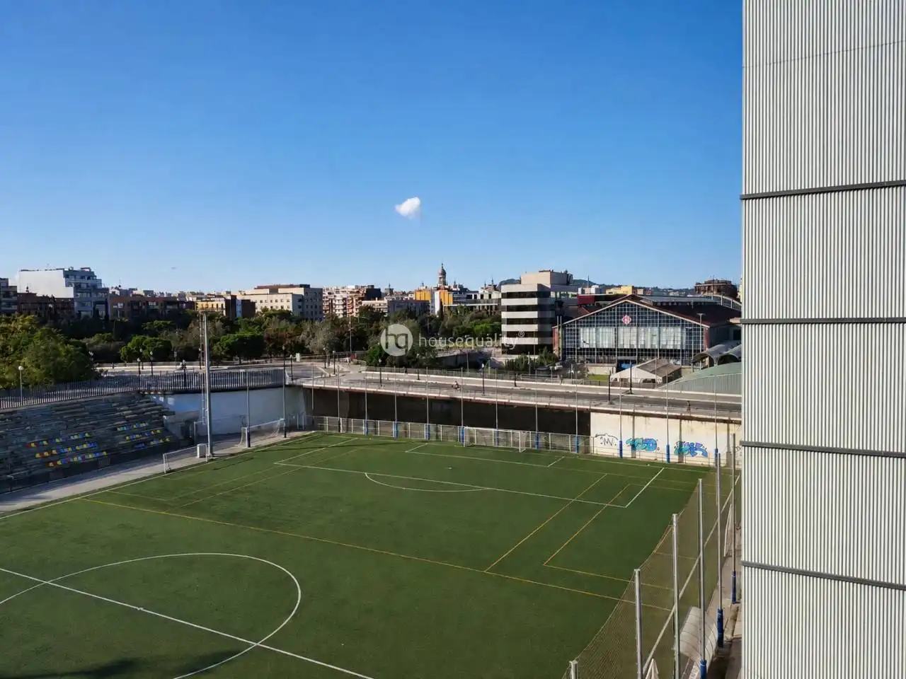 Vista exterior de Piso en venta en Barcelona con Aire acondicionado, Calefacción y Balcón