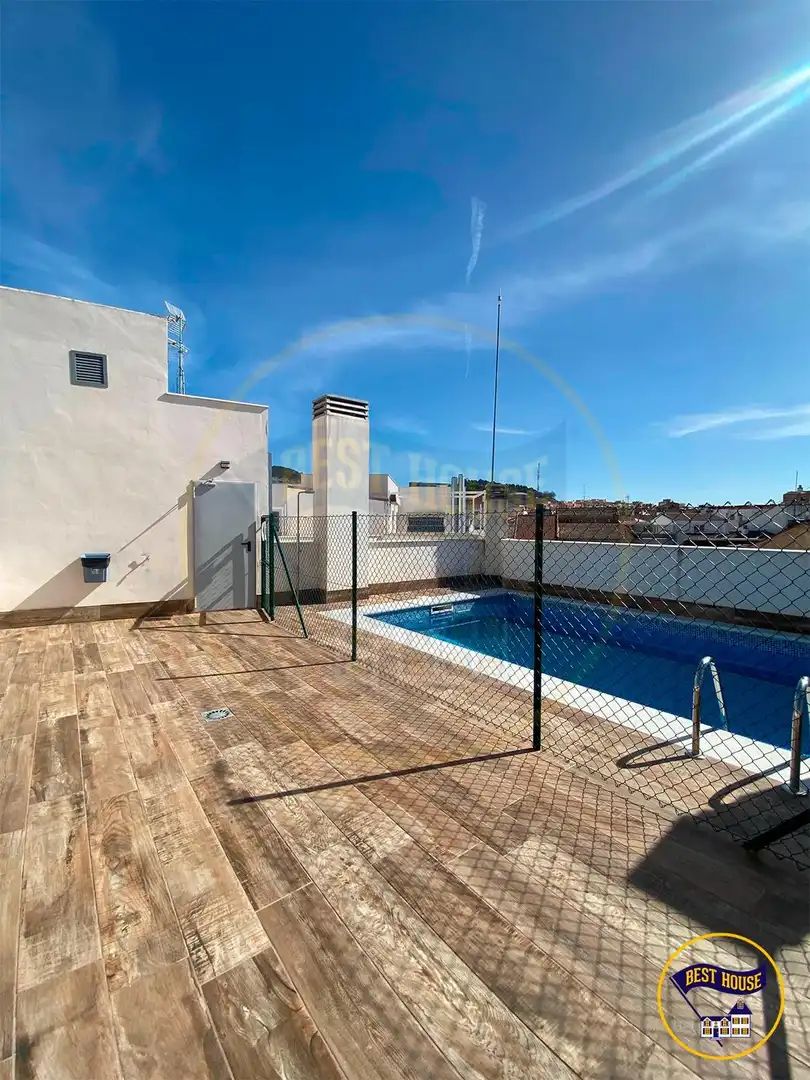 Flat for sale in Calle JOSE COBO, Centro