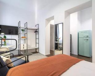 Study to rent in Palacio