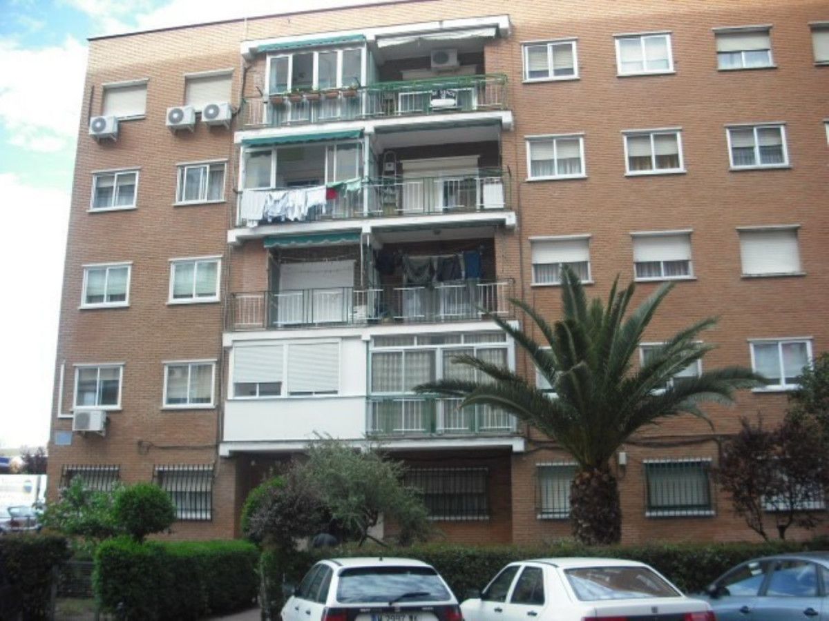 Exterior view of Flat to rent in Alcalá de Henares  with Terrace