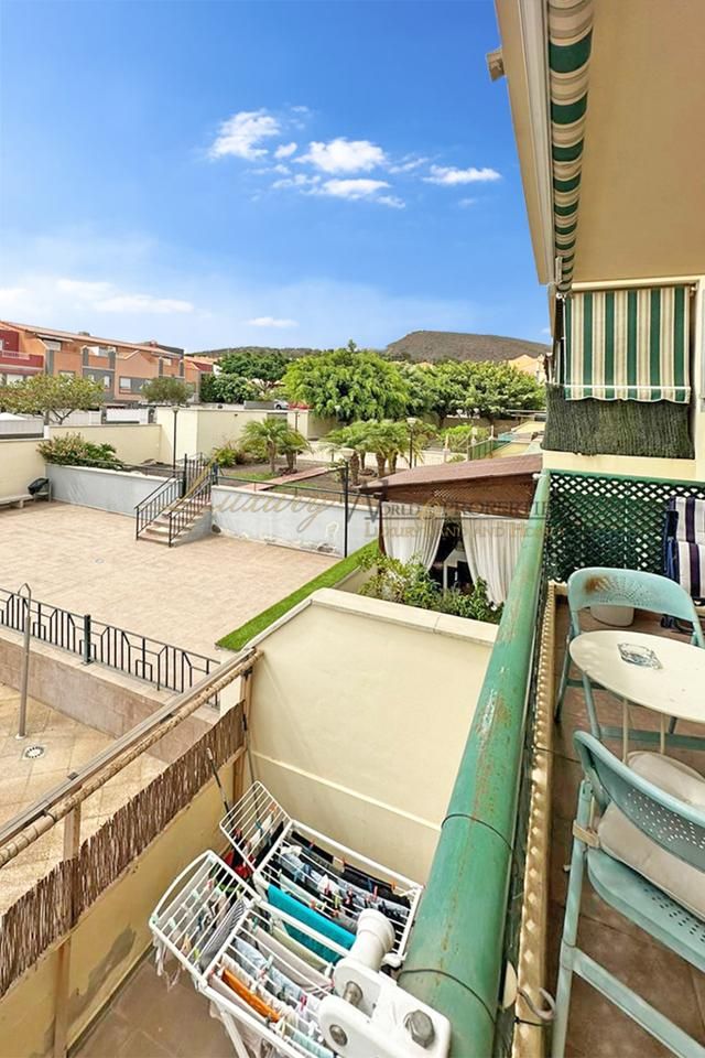Terrassa de Apartament en venda en San Miguel de Abona amb Terrassa, Traster i Piscina comunitària