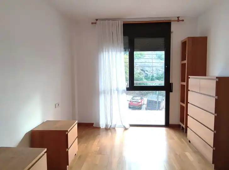 Habitación de Piso de alquiler en Montgat con Calefacción, Parquet y Terraza