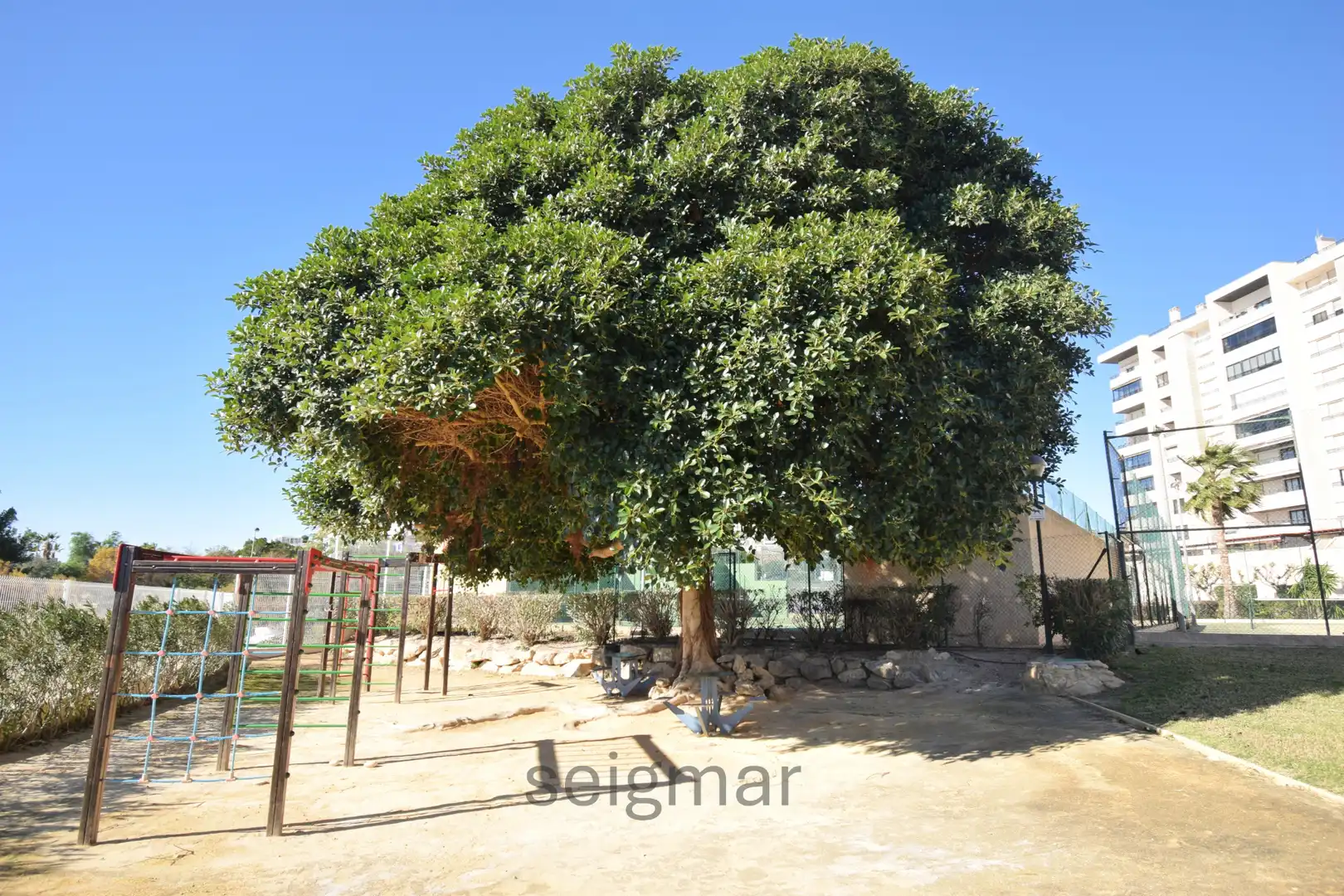 Jardí de Pis en venda en Villajoyosa / La Vila Joiosa amb Aire condicionat, Calefacció i Terrassa