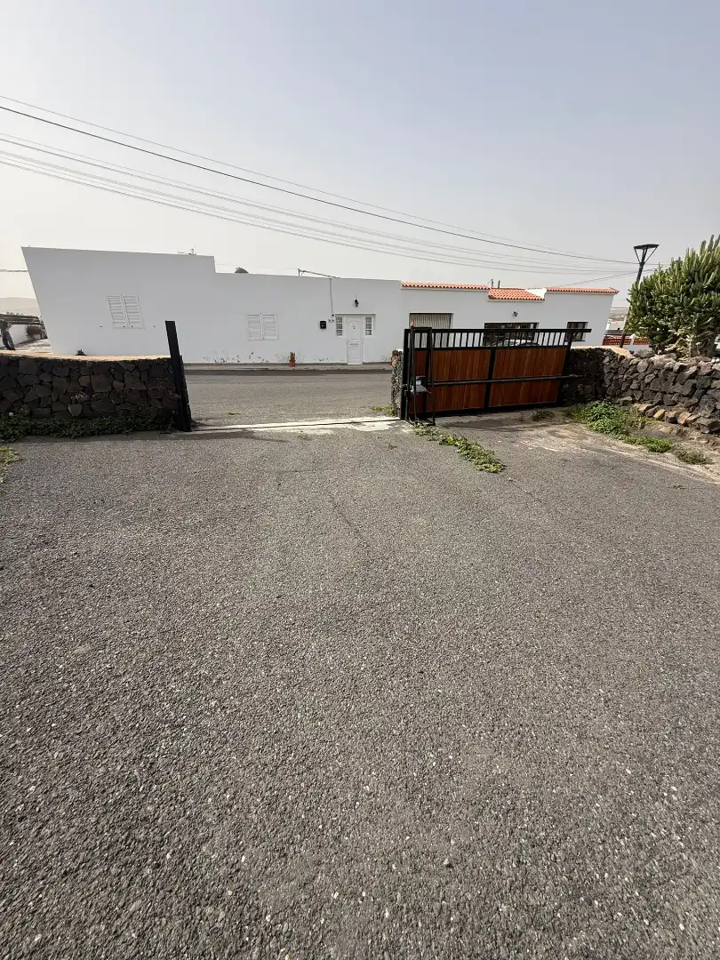 Exterior view of Houses for sale in La Oliva  with Private garden, Terrace and Storage room