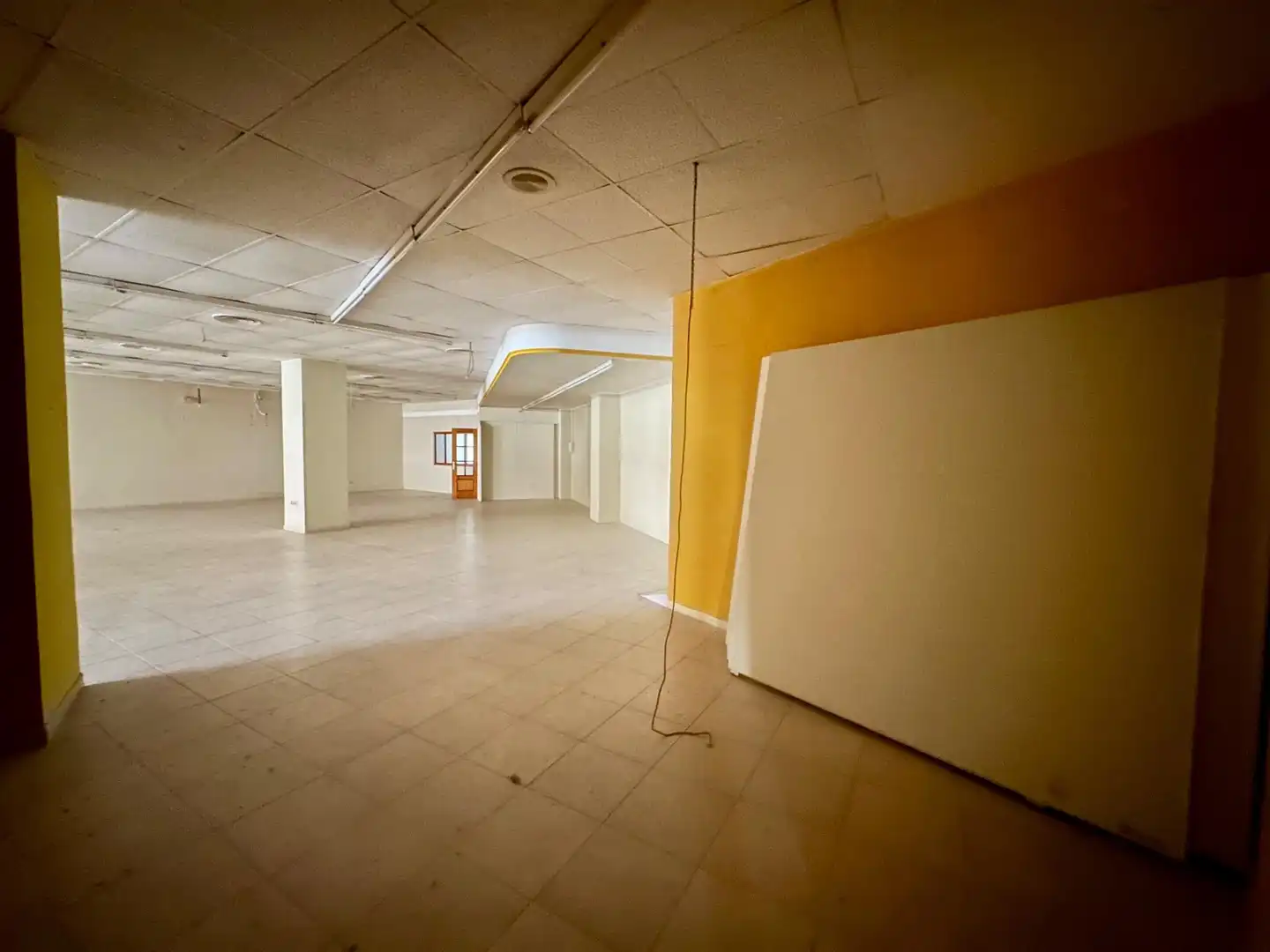 Local comercial en alquiler en Zona Alta, imagen 21