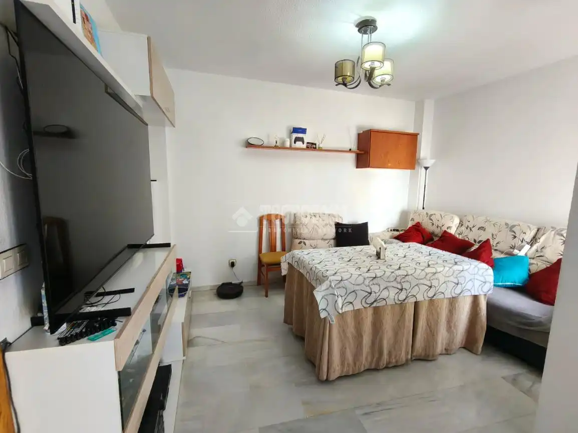 Dormitori de Casa adosada en venda en Armilla amb Aire condicionat