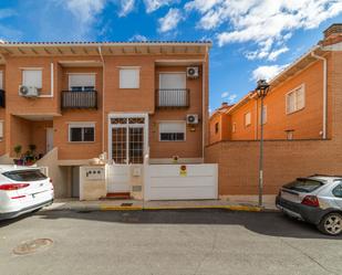 Exterior view of Single-family semi-detached for sale in Ciruelos  with Air Conditioner, Heating and Terrace