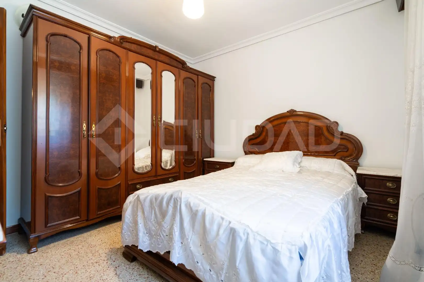Habitación de Piso en venta en Sevilla