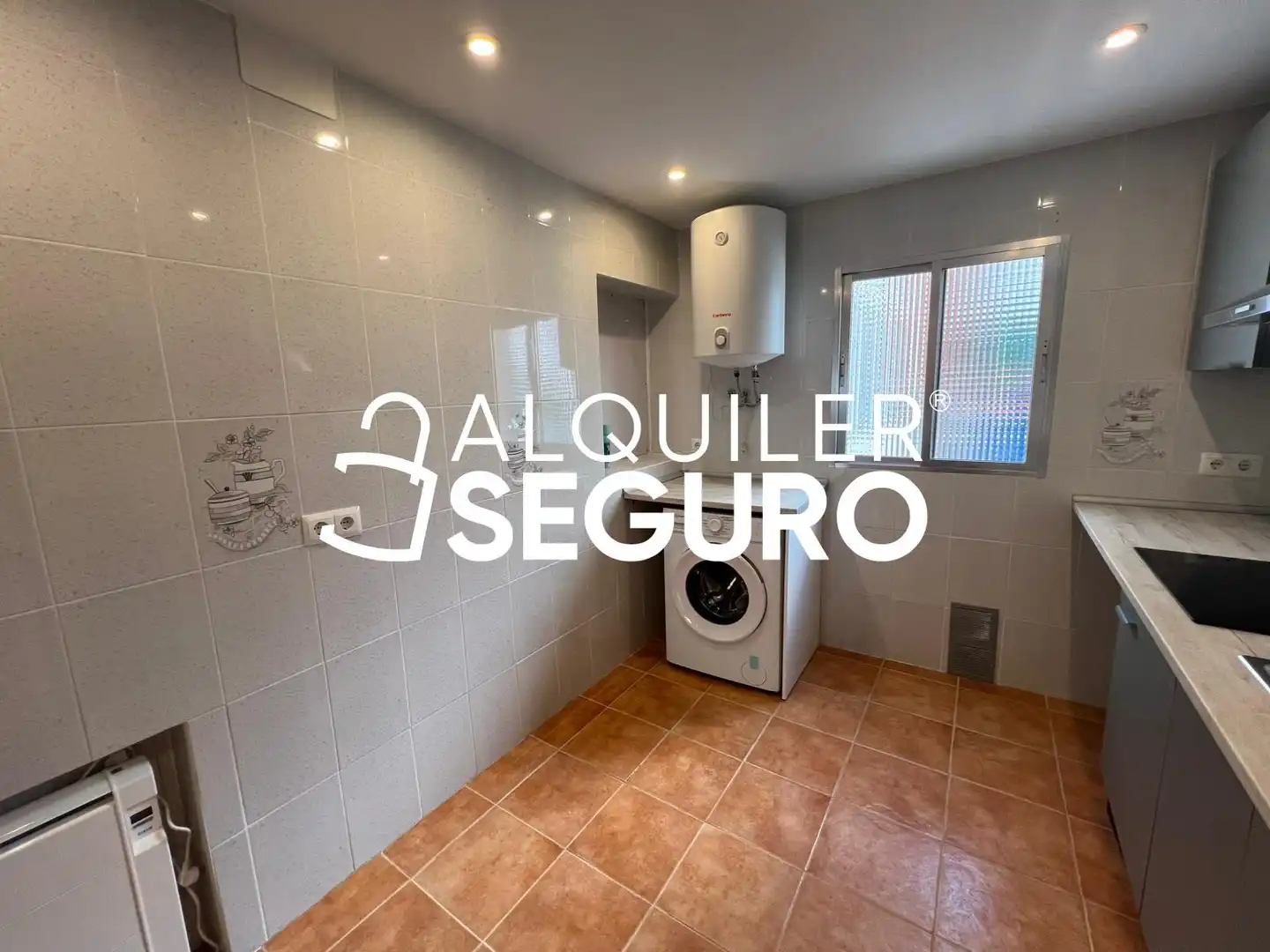 Wohnung zur Miete in Alcobendas mit Klimaanlage, Heizung und Terrasse