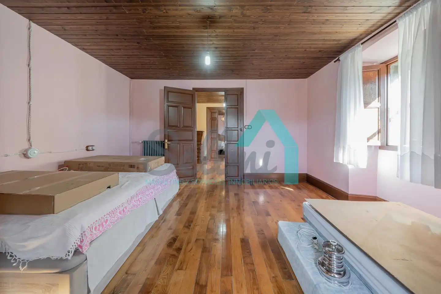Bedroom of Houses for sale in Pravia  with Heating, Private garden and Parquet flooring