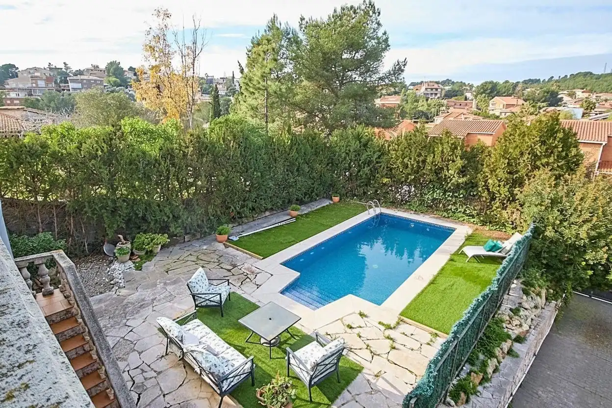 Piscina de Casa o xalet en venda en Tarragona amb Aire condicionat, Calefacció i Jardí privat