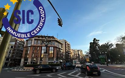 Vista exterior de Pis en venda en Castellón de la Plana / Castelló de la Plana amb Terrassa i Balcó