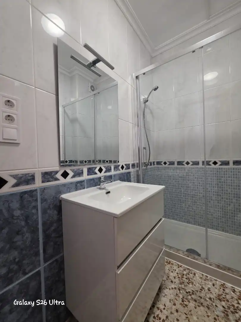 Badezimmer von Wohnung zur Miete in La Unión mit Möbliert, Ofen und Waschmaschine