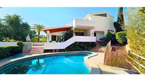 Venta de un exclusivo Chalet Unifamiliar en Son Verí  Llucmajor