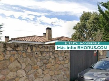 Casa amb piscina en venda a NAPOLES 45