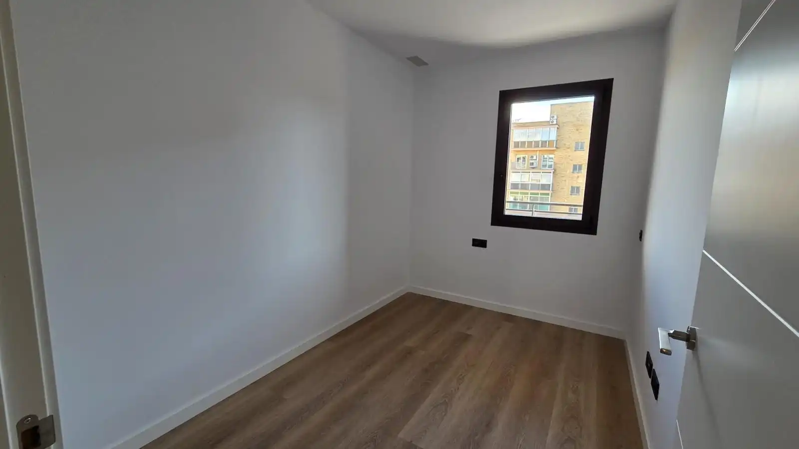 Flat with terrace for sale in Carrer de Calassanç Duran 24, imagen 13