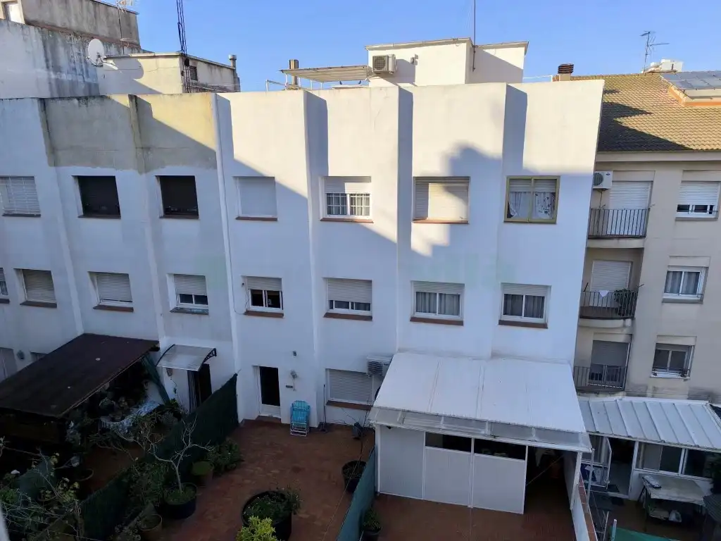 Vista exterior de Piso en venta en Pineda de Mar