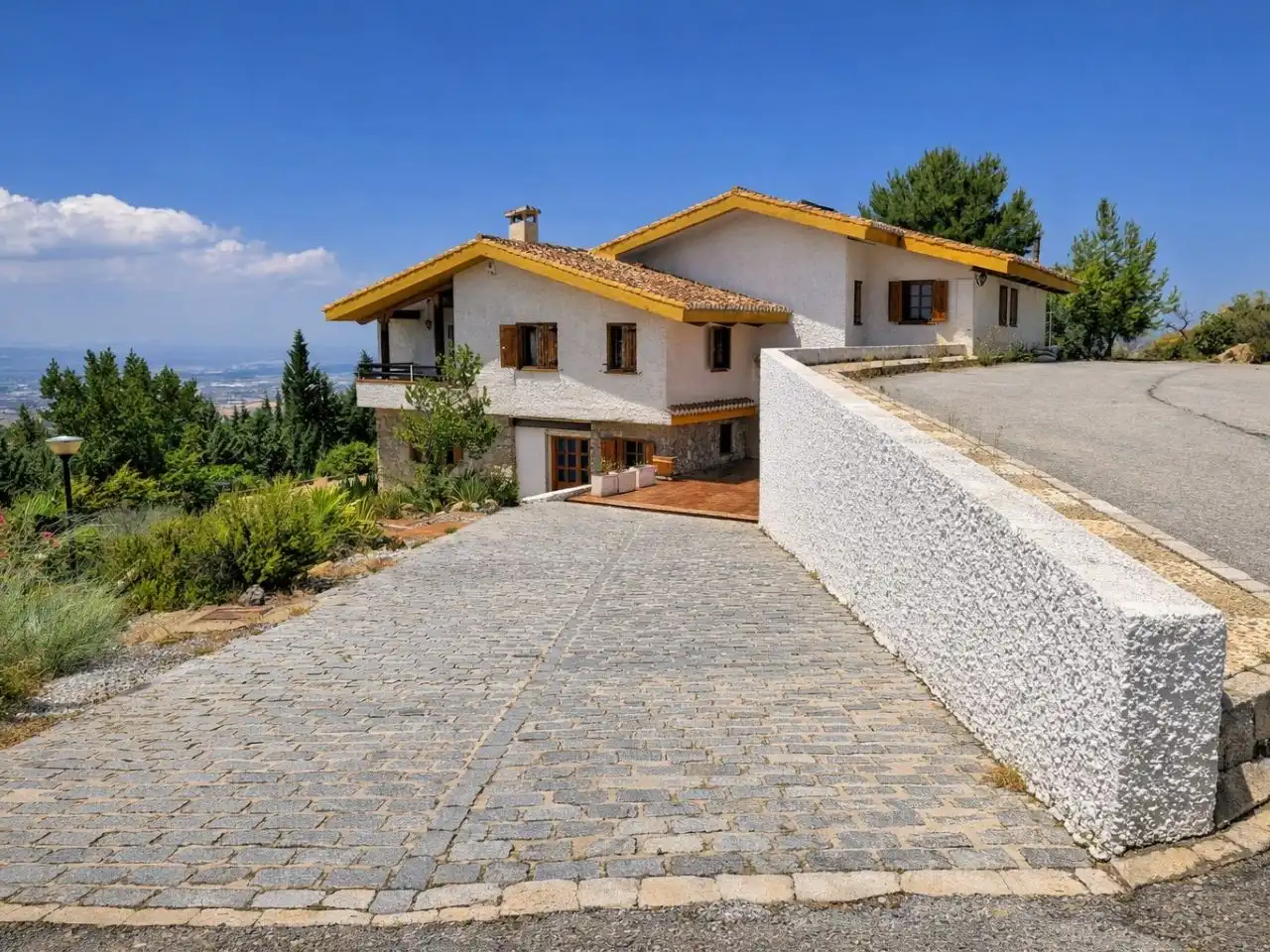 Vista exterior de Casa o chalet en venta en Víznar, Granada